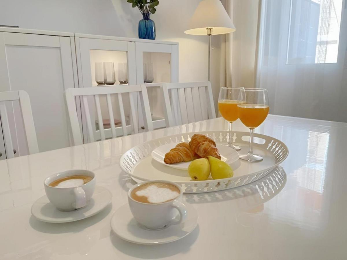 Del Mar 1 Deluxe Apartment Torrevieja Centrum Eksteriør billede